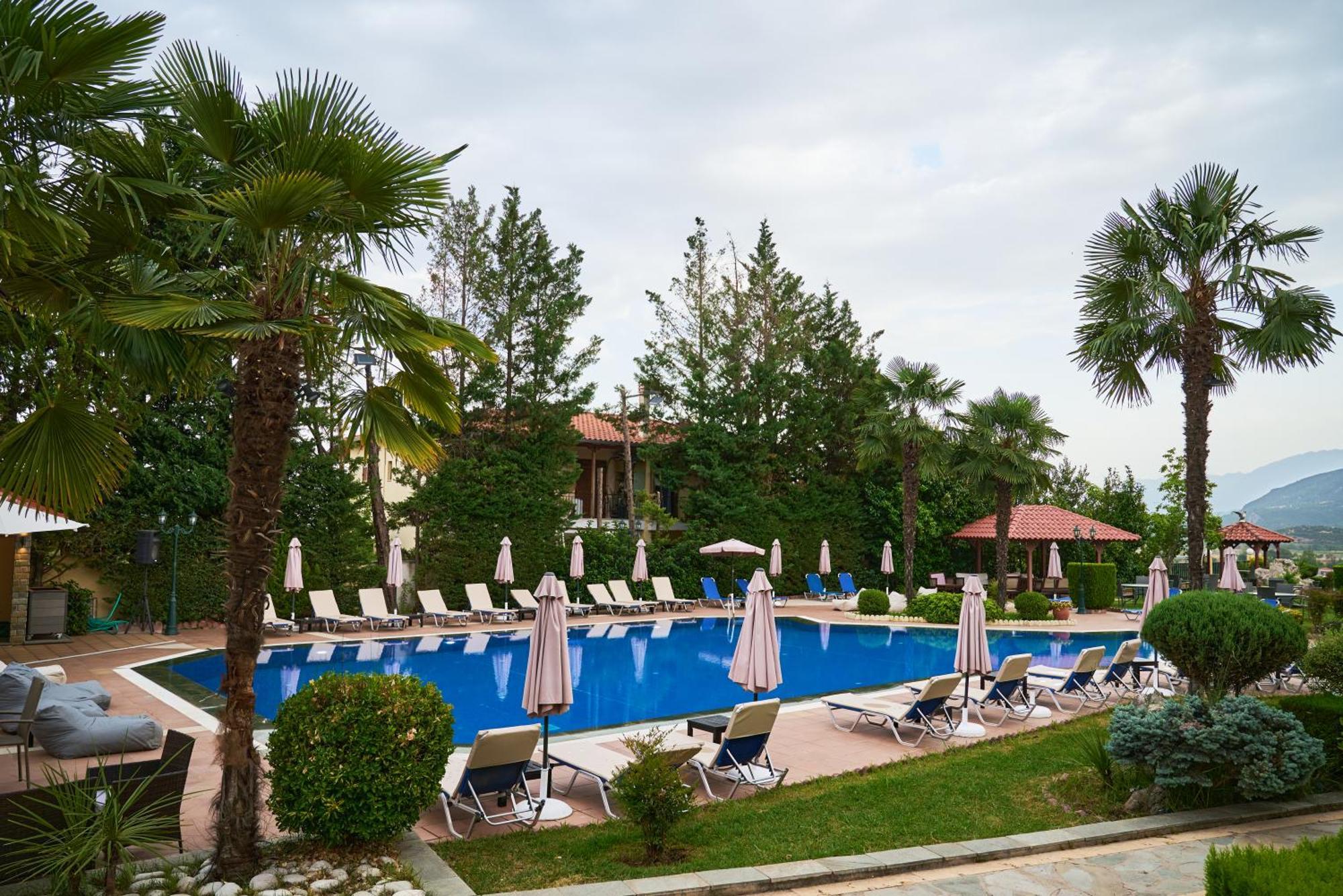 Famissi Suites 2 Καλαμπάκα Εξωτερικό φωτογραφία
